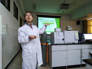 说明: F:\教务\2017教务文件\关于开展青岛大学第四届实验教学大奖赛的通知\预赛照片\微信图片_201711241531204.jpg